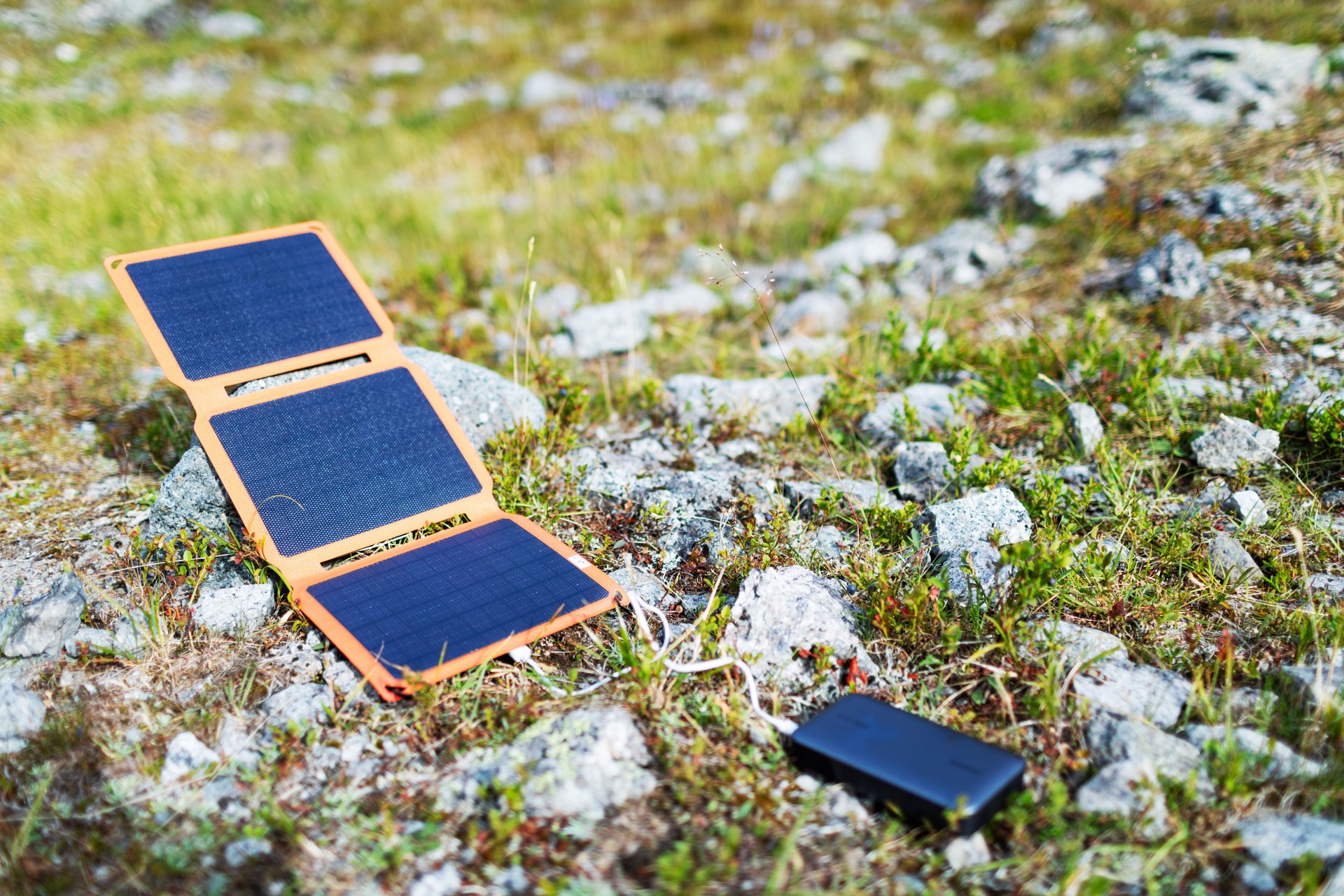 Powerbank zum Aufladen von Solarmodulen